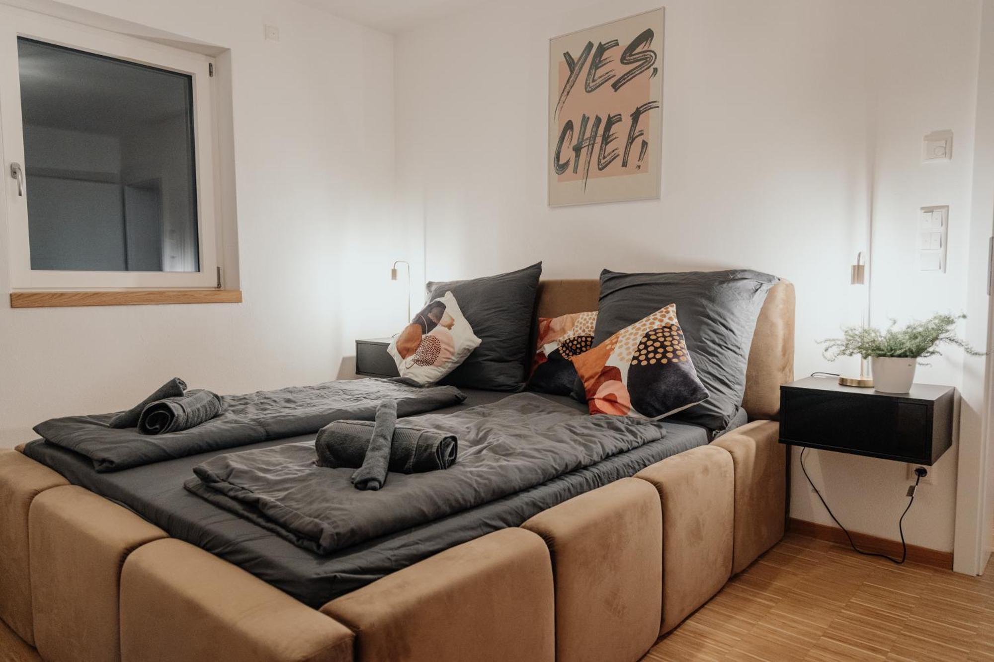 Passaus Motto Appartements! Solo - Paerchen - Familien - Gruppen Dış mekan fotoğraf