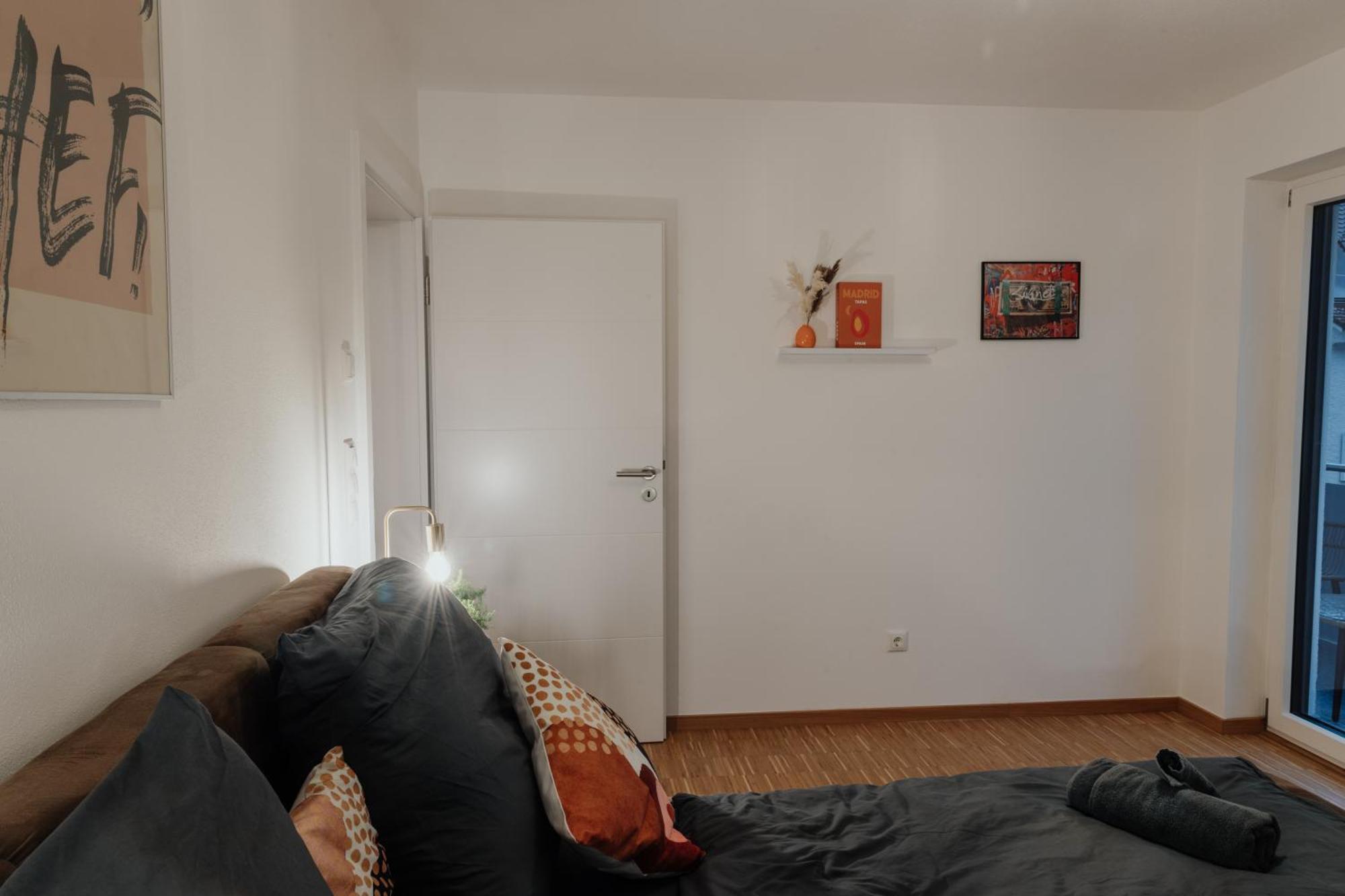 Passaus Motto Appartements! Solo - Paerchen - Familien - Gruppen Oda fotoğraf